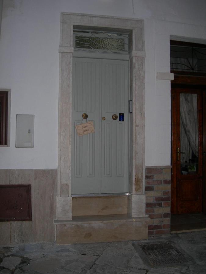 Capri House Apartment Fasano Bagian luar foto